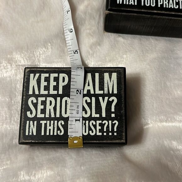 2 Wooden Signs - Picture 6 of 6